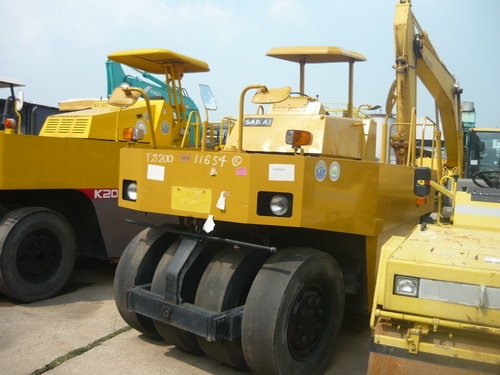 รถบด 9 ล้อยาง Sakai TS200 รถนอก นำเข้าจากญี่ปุ่น พร้อมลุยงานทุกสถานะ เอกสารครบพร้อมจัดไฟแนนท์ รถบด 9 ล้อยาง Sakai TS200 รถนอก นำเข้าจากญี่ปุ่น พร้อมลุยงานทุกสถานะ เอกสารครบพร้อมจัดไฟแนนท์