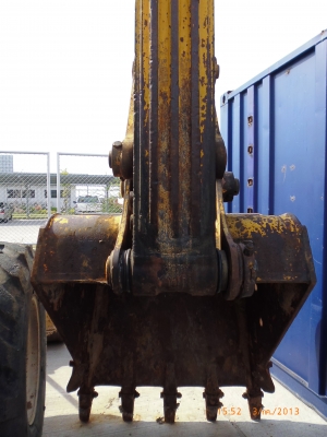 ขาย Komatsu, PC200-8 S/n. C66252 สภาพสวยมาก