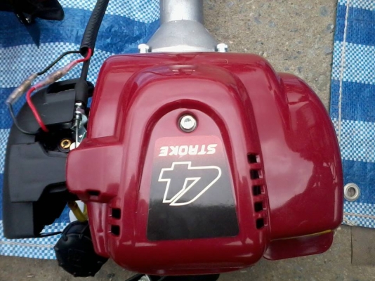 ขายเครื่องตัดหญ้า สาย สพาย 4 จังหวะ 4 HP ของใหม่ ราคาไม่เเพง สินค้าล๊อตใหม่ครับ ส่งได้