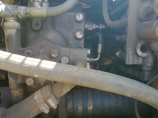 ขาย..รถขุด KOMATSU PC120-6E S/N 63364 รุ่นพิเศษ รถสวยสีเดิม ๆ ระบบไฟฟ้าครบ มีทะเบียน ภาษีครบ.