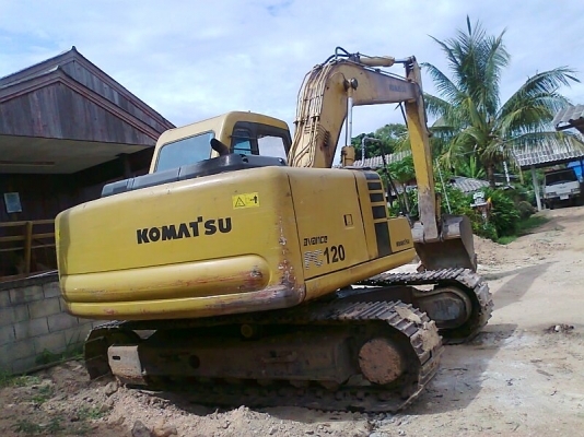 ขาย..รถขุด KOMATSU PC120-6E S/N 63364 รุ่นพิเศษ รถสวยสีเดิม ๆ ระบบไฟฟ้าครบ มีทะเบียน ภาษีครบ.