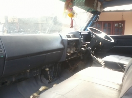 ขายNPR115Hpสวยๆดั้มต่อมาใหม่ๆยังไม่เคยผ่านมือใครมาก่อน