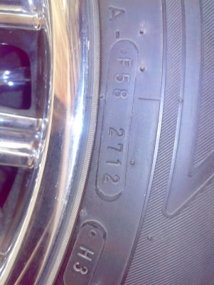 ขายล้อแม็กขอบ20 พร้อมยาง265/50/20