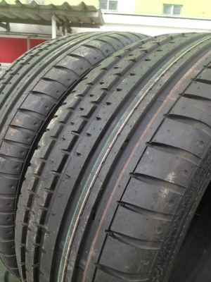 ขายยาง255-45-18 Continen2 ยางไหม่ค้างปี09 ดอกเต็ม 99\% ยางนิ่ม ถูกๆ