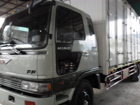 ฮีโน่ FF3Hยาว7.20ม. ตู้10บานสวิง สภาพสวย พร้อมใช้งาน