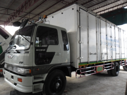 ฮีโน่ FF3Hยาว7.20ม. ตู้10บานสวิง สภาพสวย พร้อมใช้งาน