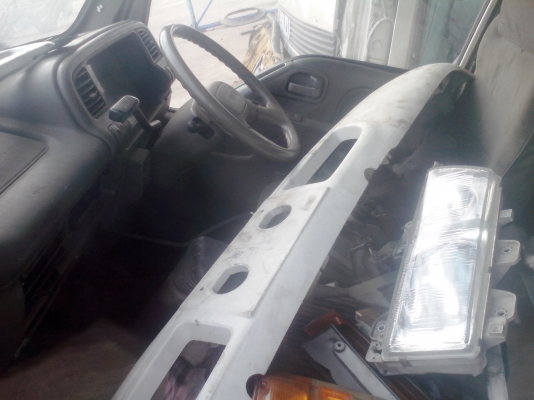 แสงฟ้าเต้นรถ///จำหน่ายหัวNKRกาตูนย์นอก อุปกร์ครบสภาพสวย