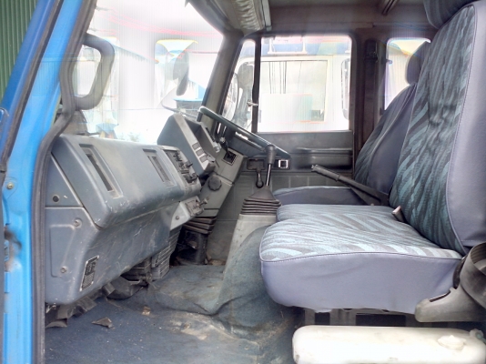 แสงฟ้าเต้นรถ///จำหน่ายรถ อีซุซุ ร็อกกี้ 175 เพลาเดี๋ยว รถห้างแท้ ปี 36