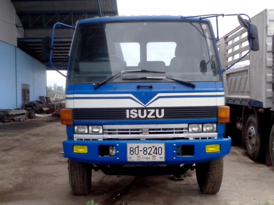 แสงฟ้าเต้นรถ///จำหน่ายรถ อีซุซุ ร็อกกี้ 175 เพลาเดี๋ยว รถห้างแท้ ปี 36