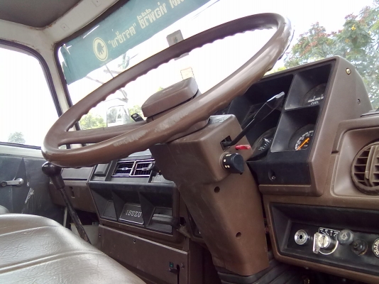 ขาย ISUZU JCM 185 แรง เปลี่ยนเครื่องเป็น HO7C มีดั้ม กระบะเหล็ก ยาง 900 ราคา 680000 สนใจติดต่อ 081-2568658