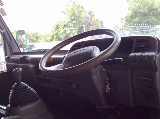 ขาย ISUZU NPR115แรง กระบะปิเนียม บรรทุกข้าว 10 เกรียนขึ้น ยาว 5 เมตร สูง 1.8 เมตร ยางเปลี่ยนใหม่ 825 ขอบ 16