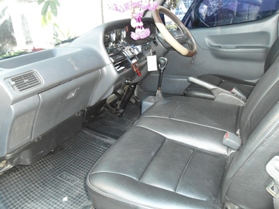 ขายรถตู้หัวจรวด 12 ที่นั่ง ปี1996 รถเดิมๆ สภาพดี ราคาต่อรองได้