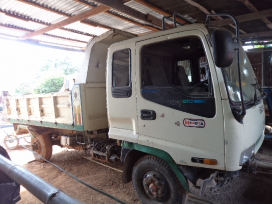 ขายรถ6ล้ออีซูซุเดก้าดั้ม195 แรงม้า ราคาถูกๆๆๆๆๆๆ เอกสารพร้อมโอน