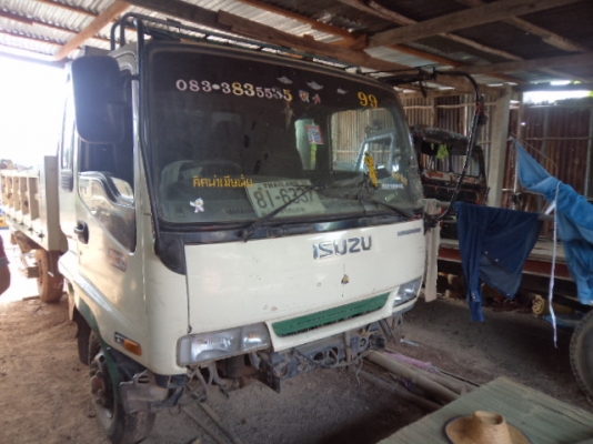 ขายรถ6ล้ออีซูซุเดก้าดั้ม195 แรงม้า ราคาถูกๆๆๆๆๆๆ เอกสารพร้อมโอน