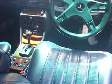 ขายเบนซ์W123เครื่องJเกียร์AUTOพวงมาลัยPOWERสีใหม่ช่วงล่างใหม่แม็ก17"lorinserแท้3ชิ้น