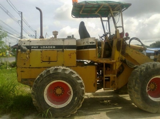 รถตัก PAY LOADER  WA40  510  สนใจติดต่อ 081 - 6079515