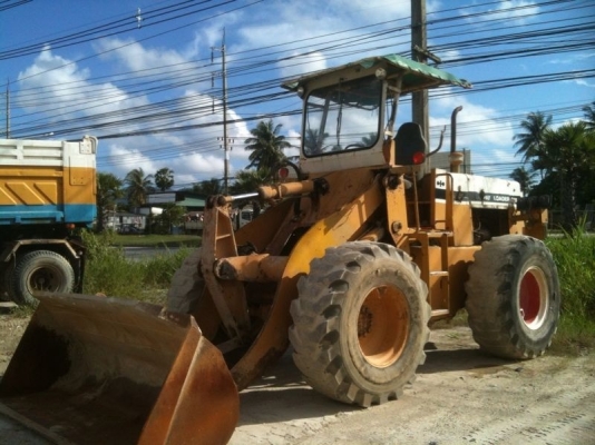 รถตัก PAY LOADER  WA40  510  สนใจติดต่อ 081 - 6079515