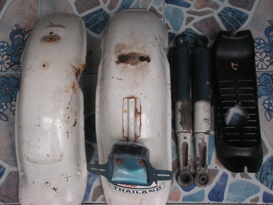 ชิ้นส่วนของชาลีครับ