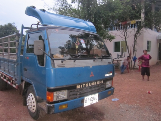 ขายหกล้อมิตชูแคนเตอร์ 115แรงม้า