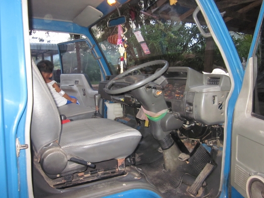 ขายหกล้อมิตชูแคนเตอร์ 115แรงม้า