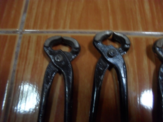 คีมปากนกแก้ว สำหรับผูกเหล็กงานก่อสร้าง