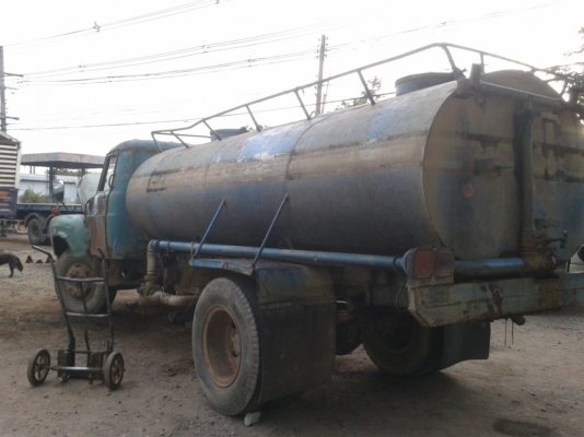 ขายรถบรรทุกน้ำ6ล้อหัวยาวอีซูซุ