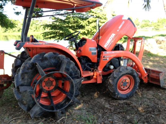 ขาย คูโบต้า 3608 สวยสีเดิมๆ เครื่องแน่น(มีรถส่งให้ราคาไม่แพง)