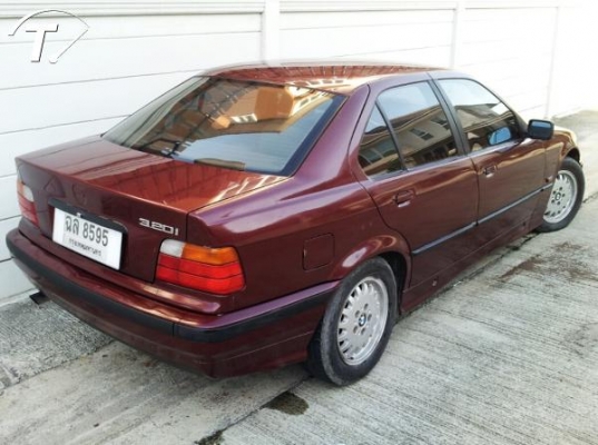 ขาย BMW นกแก้วตัว325 1993 -ขายถูกขับกลับได้เลย เก็บนิดหน่อย