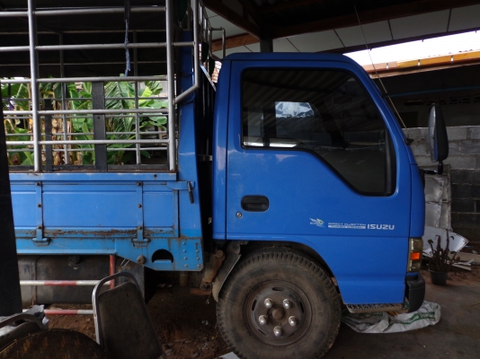 ขาย ISUZU NKR 130 HP TURBO URO 2 ปี 47 ลดเหลือ 505,000 ขาย ISUZU NKR 130 HP TURBO URO 2 ปี 47 ลดเหลือ 505,000