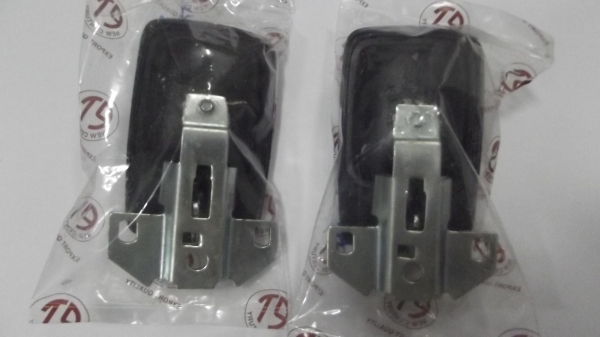 มือเปิดประตู ด้านใน ดัทสัน datsun 620 ช้างเหยียบ มือเปิดประตู ด้านใน ดัทสัน datsun 620 ช้างเหยียบ