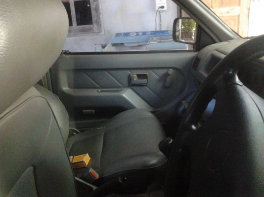 ขาย รถหลวงประมูล มี2คัน กระบะ4ประตู ISUZU 2.5 SX  CAB4 โฉม ดราก้อนอาย ปี42/99 เครื่องเดิม เกียร์เดิม แห้งดีวิ่งดี แรง ช่วงล่างแน่นคัสซีสวยไม่ผุไม่ดาม กระบะดีพื้นดี หัวบางเดิมภายในสวยคอนโซลครบ พ.พาวเวอร์ แอร์ กระจกมือหมุน หน้า-หลังเดิม สีต้องเคลียร์ เอกสาร