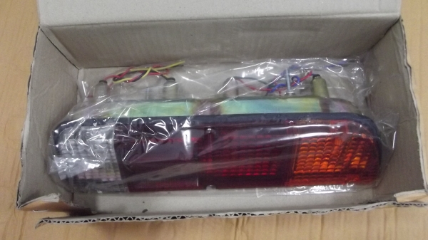 ไฟท้ายนอน ดัทสัน datsun 620 ช้างเหยียบ