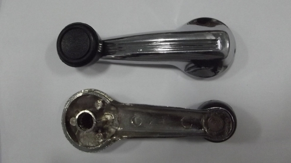 มือหมุนกระจก ดัสสัน datsun 620 ช้างเหยียบ มือหมุนกระจก ดัสสัน datsun 620 ช้างเหยียบ