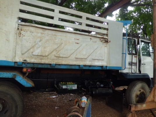ขาย MITSUBISHI  FUSO  FN527S  กระบะดั๊มพ์สามมิตรลอนเฉียง