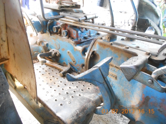 ขายรถแทรกเตอร์ ฟอร์ด 6600 เครื่องแน่น