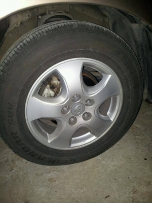 ขายแม็กวีโก้พร้อมยางถูกๆ