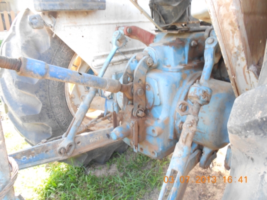 ขายรถแทรกเตอร์ ฟอร์ด 6610 แท้เต็ม ขายรถแทรกเตอร์ ฟอร์ด 6610 แท้เต็ม