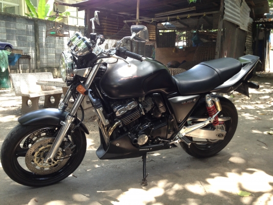 ขายcb400sfปี94 ถูกๆคับรถสวยพร้อมใช้ อินวอยล์ 086-5414120อั๋น ดูรูบ