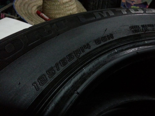 ขายครับ ยางมือ2 สภาพสวย