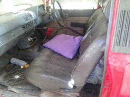 ขายรถกระบะ TOYOTA HIRO 2.4 ราคา 80000