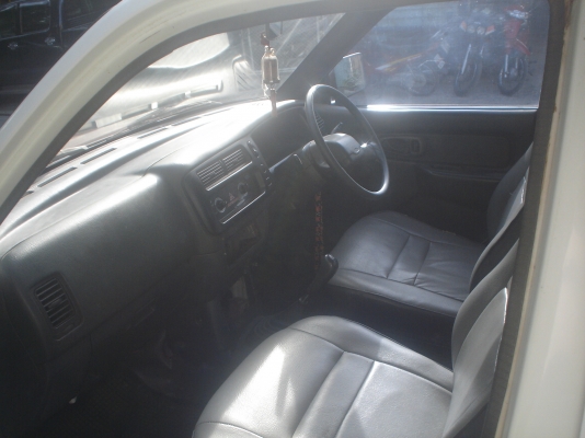 **ไปแอ่วเหนือแล้ว**คุณครับท่านผู้ใหญ่พนม**ขอบคุณทุกเสียงทุกสายครับ**รถอยู่ ซอยรัชดา36 จตุจักร  มาขับดู  มาจากภูธร  เดิมๆจากห้าง