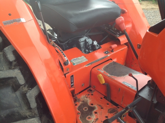 ปัญญาแทรคเตอร์มาแล้ว...จัดมาให้ครับ คูโบต้า L3408 ตัวเปล่า พร้อมเล่มทะเบียน