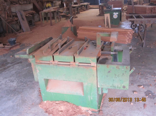 ขายเครื่องจักรหลายรายการ