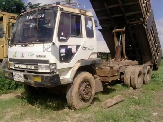 ขายด่วนรถสิบล้อสองเพลาดัมพ์  MITSU  TF และ TDขายเหมา คันละ800000  สภาพพร้อมใช้งาน  เอกสารพร้อม