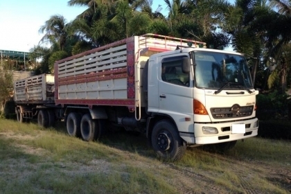 ขาย Hino Mega FM แม่ลูกดั้มพ์ 220 แรง Turbo รถใช้น้อย สภาพพร้อมใช้ โทร 088-4501277