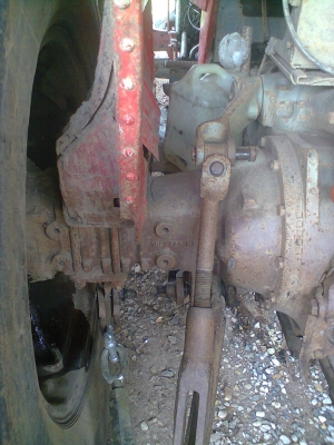 ขายรถไถแมสซี่ 185 เพลาเหลี่ยม พร้อมใช้ ขายรถไถแมสซี่ 185 เพลาเหลี่ยม พร้อมใช้