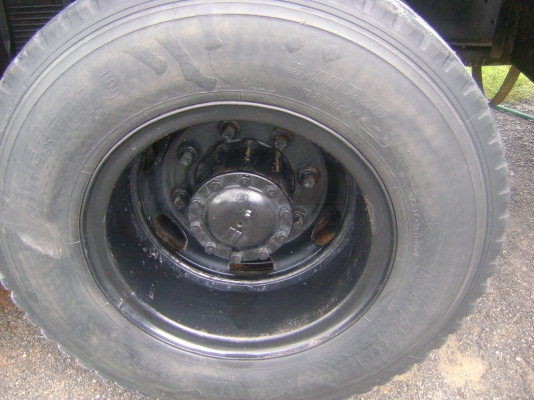 ขายรถ10ล้อแท้งค์น้ำดื่ม FVM195 แรงปี2539 เครื่องดี คัชชีดี ยางสวย สภาพพร้อมใช้งาน แอร์เย็น ระบบดั้นน้ำพึ่งติดตั้งมาใหม่ เอาไปใช้ได้เลย