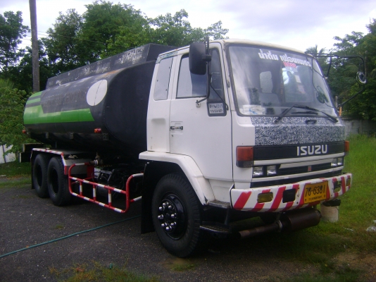 ขายรถ10ล้อแท้งค์น้ำดื่ม FVM195 แรงปี2539 เครื่องดี คัชชีดี ยางสวย สภาพพร้อมใช้งาน แอร์เย็น ระบบดั้นน้ำพึ่งติดตั้งมาใหม่ เอาไปใช้ได้เลย