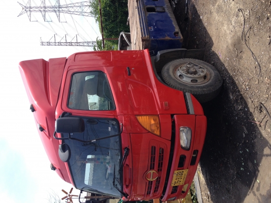 ขายรถบรรทุก 6 ล้อ ใหญ่ FG ยาว 7.2 เมตร ปี 46