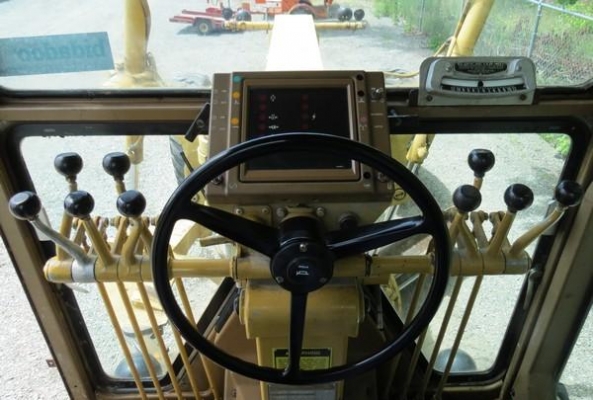 รถเกรด CATERPILLAR 140G ชั่วโมงน้อยซีเรียลสูง รถนอกนำเข้า จากอเมริกาสภาพดีมากๆๆๆ สมบูรณ์แบบ ติดต่อมานะ 085-9049669 รถเกรด CATERPILLAR 140G ชั่วโมงน้อยซีเรียลสูง รถนอกนำเข้า จากอเมริกาสภาพดีมากๆๆๆ สมบูรณ์แบบ ติดต่อมานะ 085-9049669